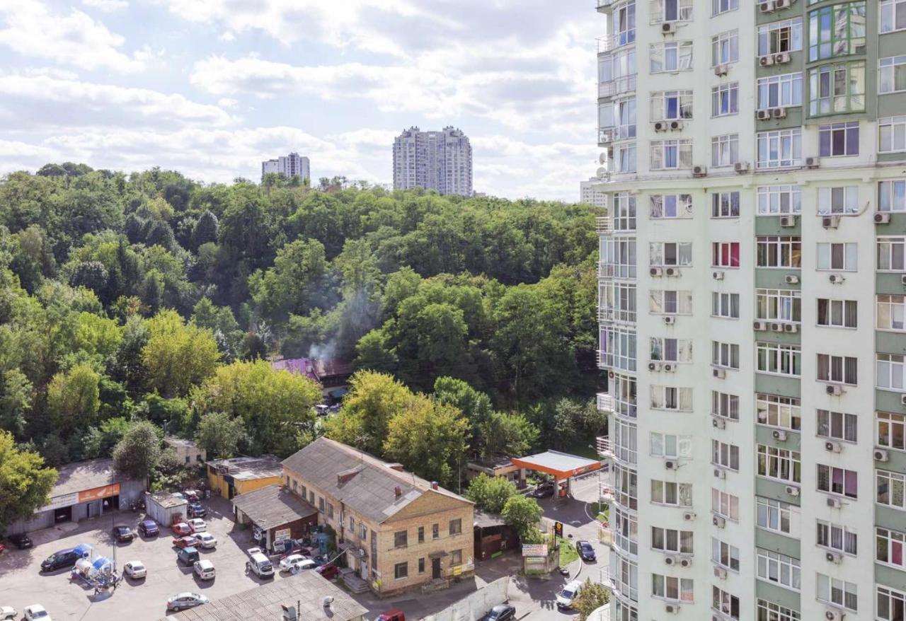 Navit Apartments With Breakfast, Near The Railway Station, The City Center And The Park Kyjev Exteriér fotografie