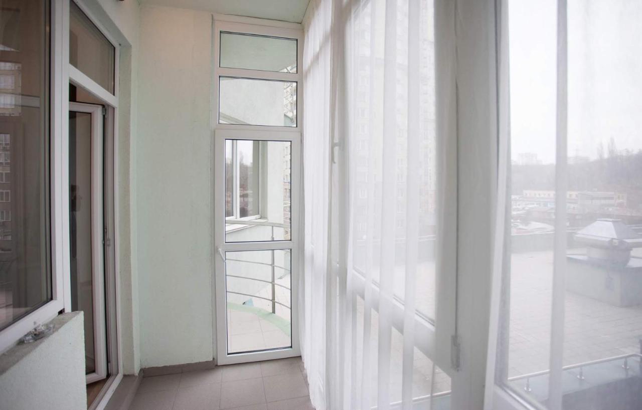 Navit Apartments With Breakfast, Near The Railway Station, The City Center And The Park Kyjev Exteriér fotografie