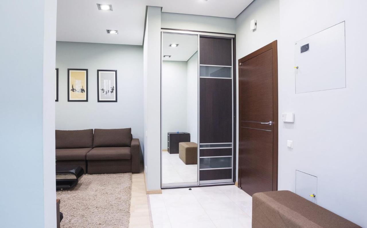 Navit Apartments With Breakfast, Near The Railway Station, The City Center And The Park Kyjev Exteriér fotografie